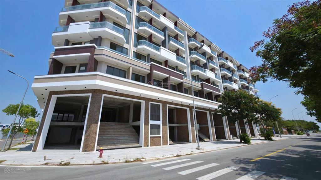 Bán nhà phố thương mại kđt bình sơn ocean park view biển 7 tầng