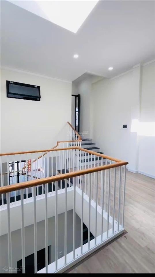 Bán nhà mặt tiền đường lê lai  mỹ hải (cũ)  gần biển, vị trí đẹp