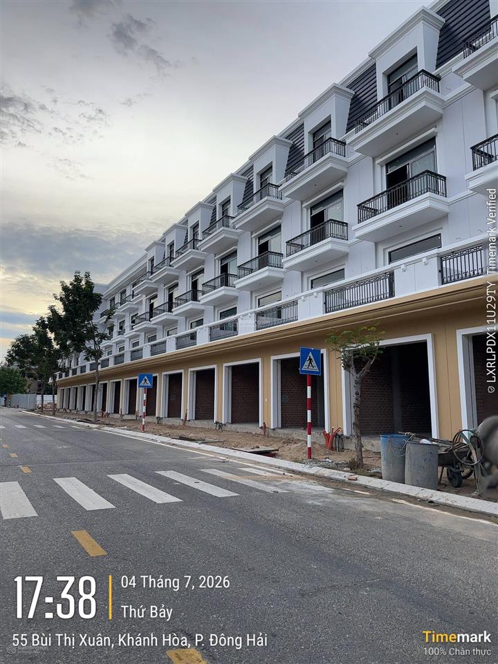 Hot! chỉ 5,3 tỷ (100%) sở hữu nhà phố biển bình sơn ocean park