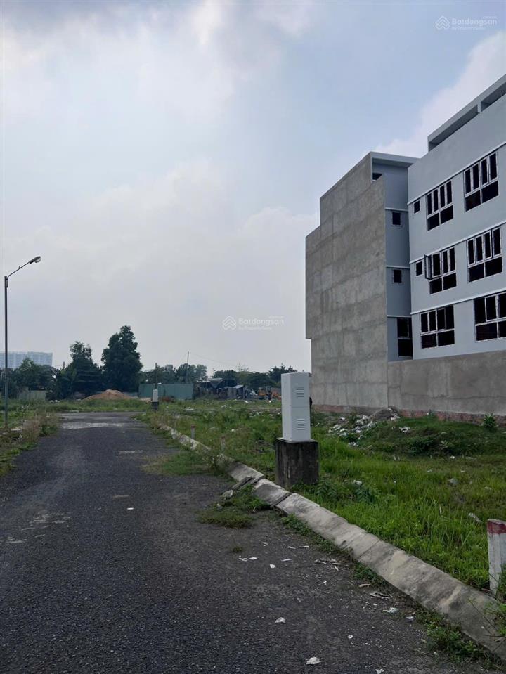 Bán đất tại ngô chí quốc, 3,4 tỷ, 57m2, pháp lý đầy đủ  xây dựng tự do