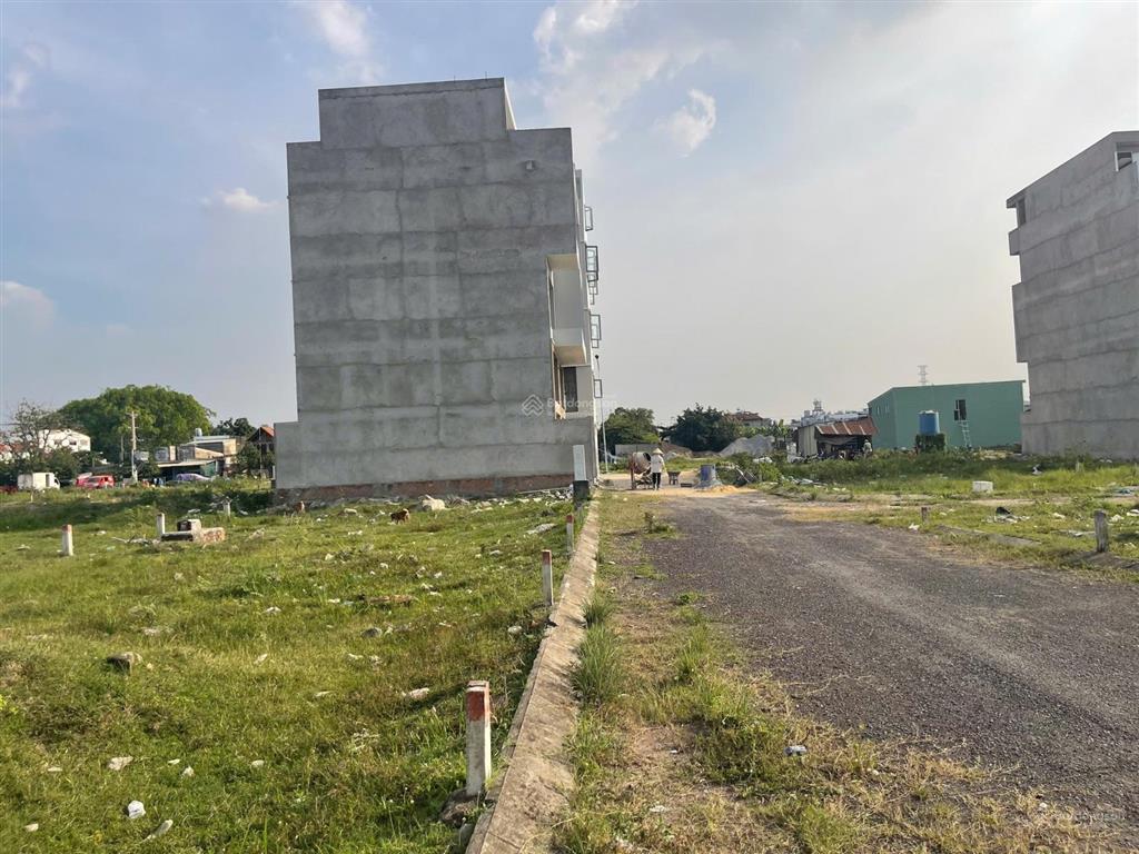 Bán đất tại ngô chí quốc, 3,1 tỷ, 53m2, mặt tiền 7m, pháp lý đầy đủ