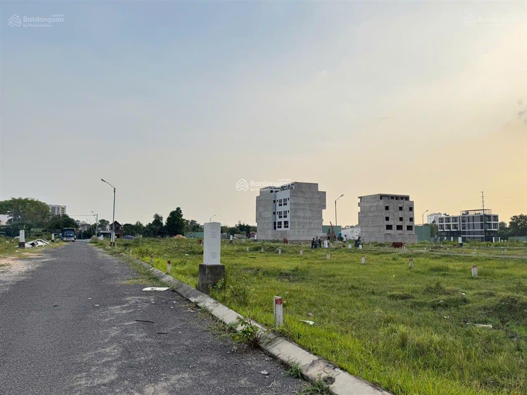 Bán đất tại ngô chí quốc, 3,1 tỷ, 53m2, mặt tiền 7m, pháp lý đầy đủ