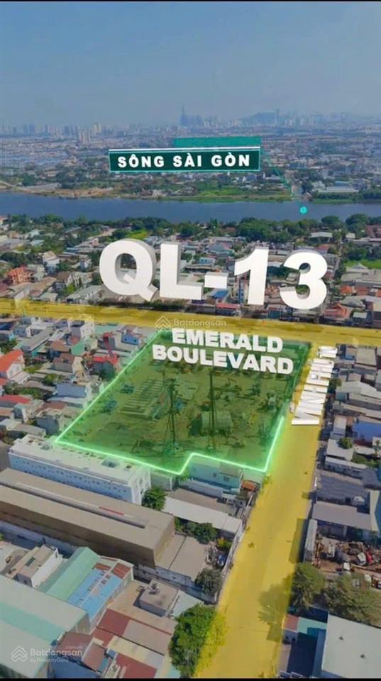 Thanh toán 30% nhận nhà mặt tiền ql13 liền kề bình triệu, mỗi tháng tt 0,5%. emerald boulevard
