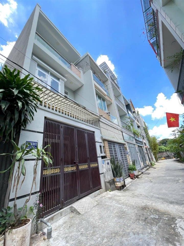 Bán đất tại đường ngô chí quốc, 3 tỷ, 52m2(4x13), thủ đức gần chợ đầu mối, sổ sẵn, hẻm oto