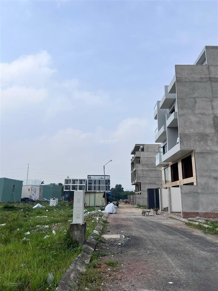 Bán nhà riêng tại ngô chí quốc, 4,85 tỷ, 58 m2 shr, đường ô tô tránh nhau, gần vành đai 2