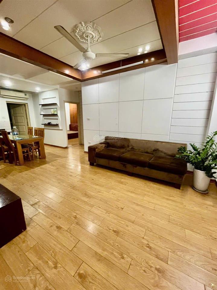 Cho thuê căn góc 80m2 hàng hiếm ở yên hòa | 2pn, 2wc  full nội thất  4 mặt thoáng  0913 039 ***