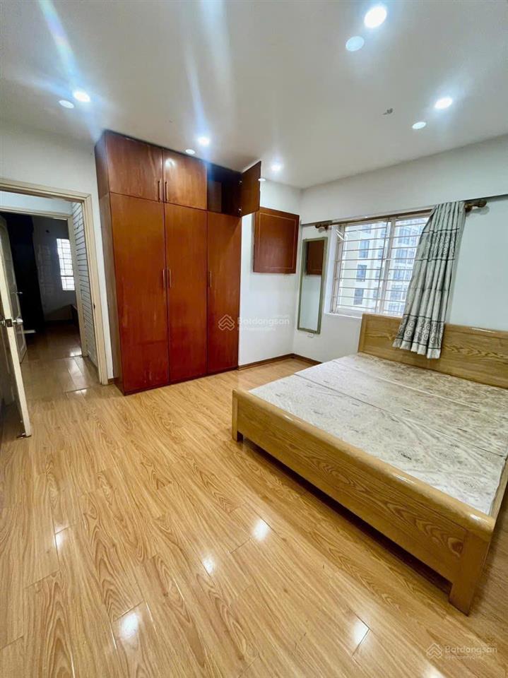Cho thuê căn góc 80m2 hàng hiếm ở yên hòa | 2pn, 2wc  full nội thất  4 mặt thoáng  0913 039 ***