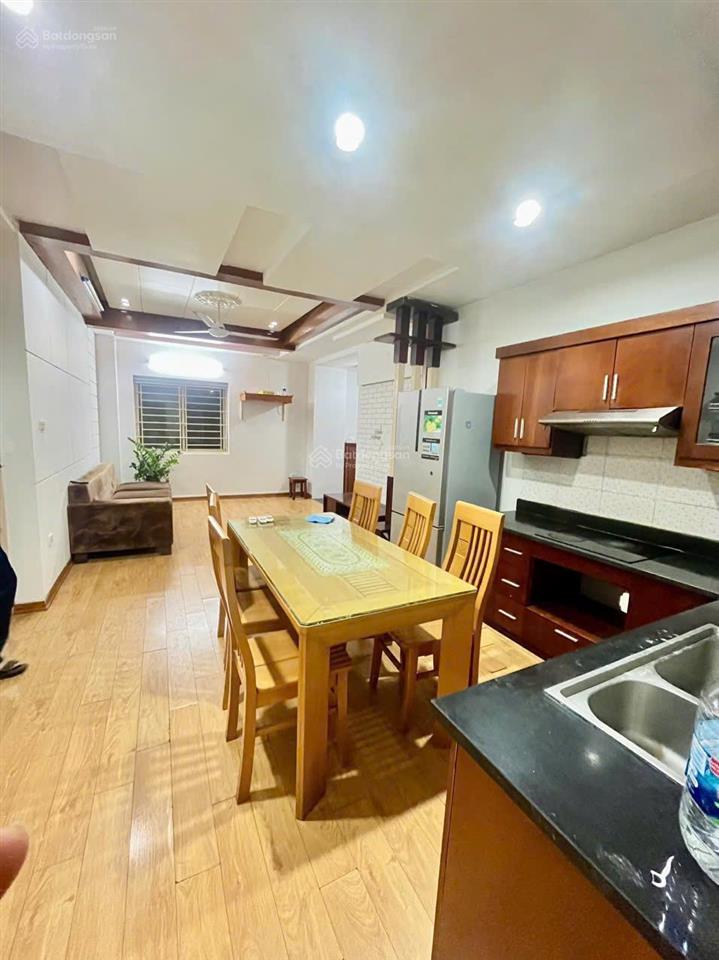 Cho thuê căn góc 80m2 hàng hiếm ở yên hòa | 2pn, 2wc  full nội thất  4 mặt thoáng  0913 039 ***