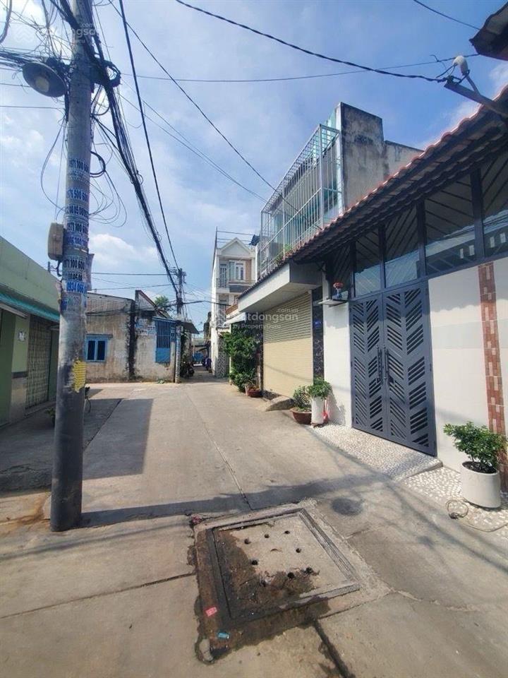 Bán nhà xưởng thạnh lộc 41 . ngang lớn 8m . giá siêu rẻ 7,2ty tl