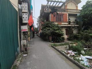 Bán đất hàng hiếm tại việt hưng long biên mặt tiền 5m oto đi qua nhà