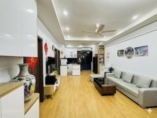 Bán nhanh căn hộ chung cư 2n2wc full nội thất trong khu đô thị việt hưng long biên giá đẹp hiếm