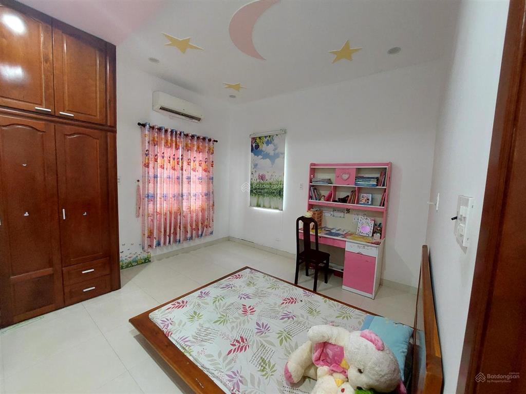 Cho thuê nhà riêng 240m², 10 triệu vnd, khu đô thị mới hưng phú  cần thơ, 4pn, 3wc hot!