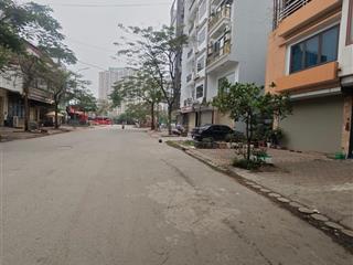Tái định cư tứ hiệp  phân lô vỉa hè oto tránh 60m2, giá 15,2 tỷ