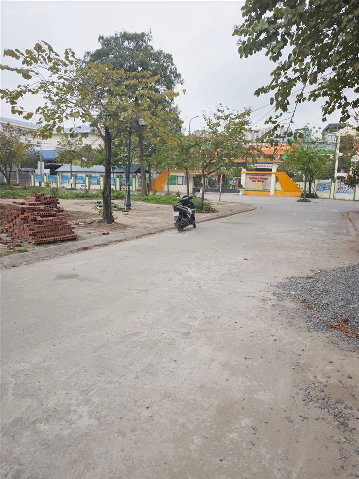 Tái định cư tứ hiệp  phân lô vỉa hè oto tránh 60m2, giá 15,2 tỷ