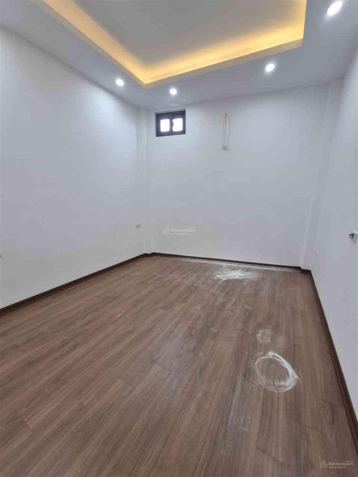 Nhà đẹp đông mỹ  thanh trì. khu dân cư đông đúc, tiện ích đầy đủ