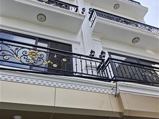 Nhà đẹp đông mỹ  thanh trì. khu dân cư đông đúc, tiện ích đầy đủ