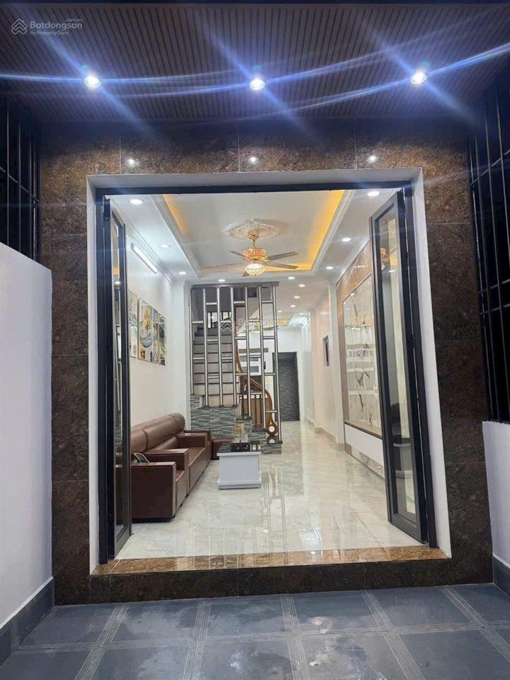Đông mỹ  nam phù nhà mới kính coong
