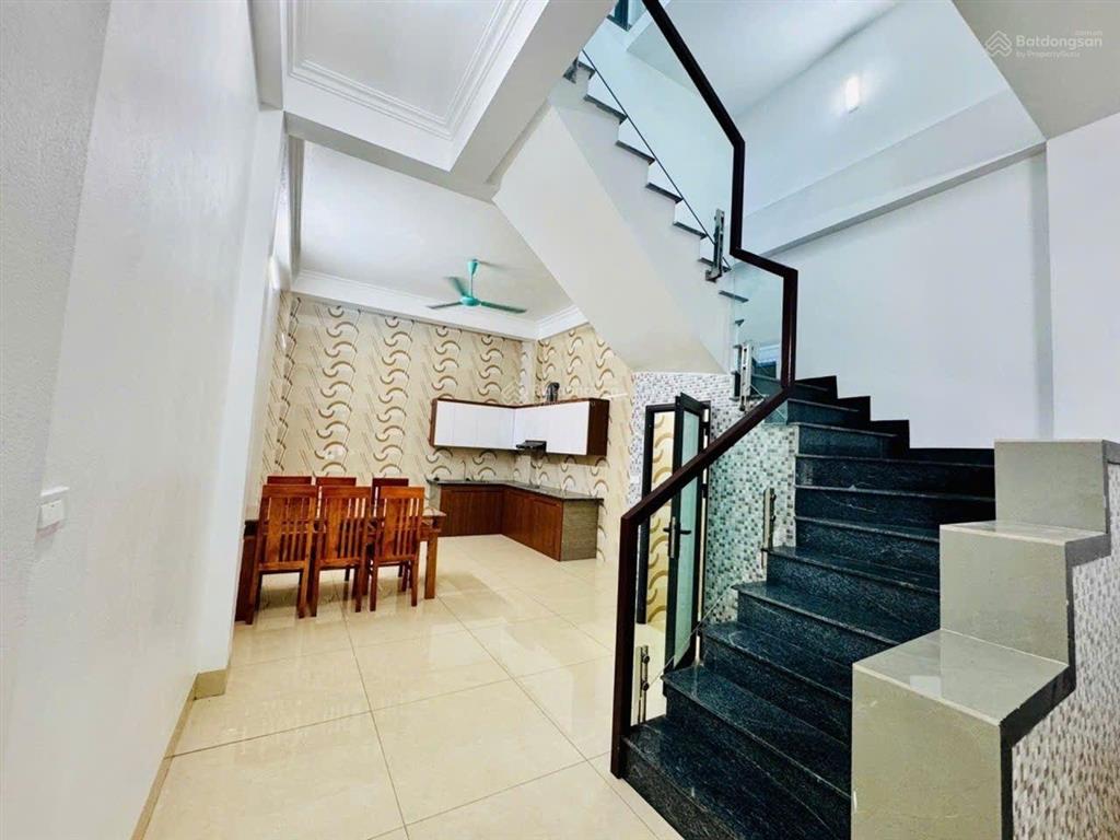 Bán nhà đông mỹ dân xây diện tích rộng hơn 5 tỷ diện tích 66m