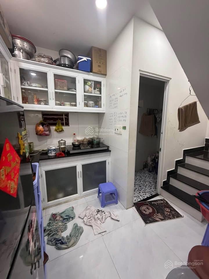 Vài bước ra phạm văn chiêu, gò vấp. hẻm 5m thông. 55m2, 2 tầng. chỉ 5tỷ9.