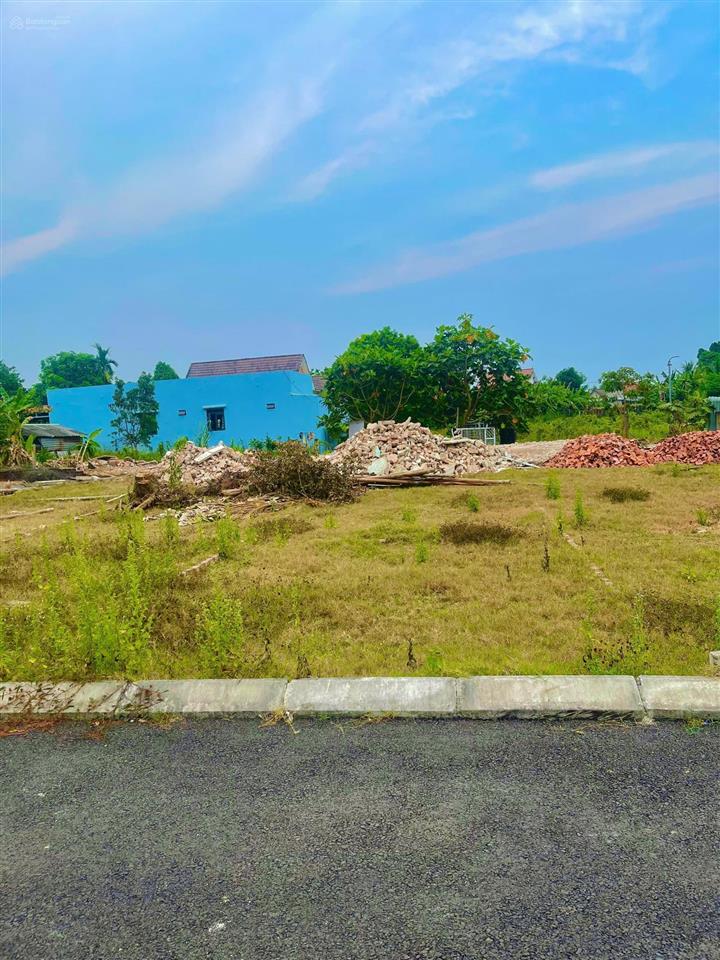 Chính chủ bán lô đất hòa tiến  gần nam kì khởi nghĩa, diện tích 120m2, đường nhựa 5m cực đẹp.