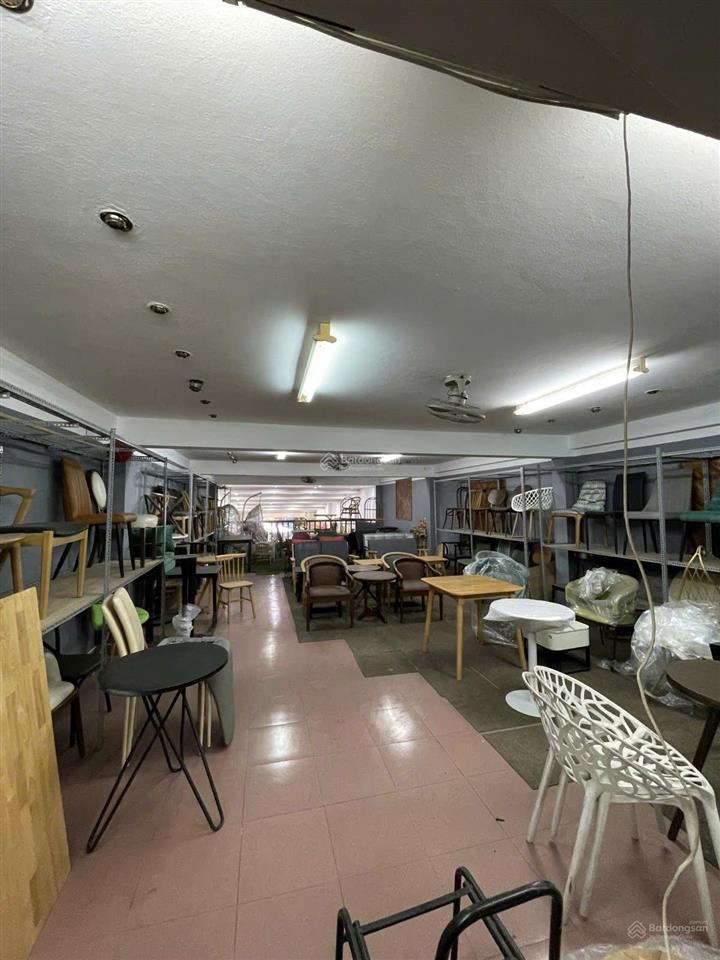 Cc bán nhà 4 tầng mặt tiền núi thành , hải châu vị trí vàng diện tích lớn 251m2 đất 0336/153/546