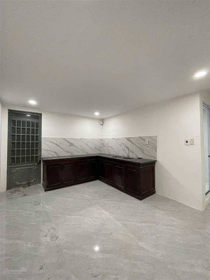 Bán nhà 2 tầng mặt tiền phạm hùng, hòa xuân, kinh doanh tốt có dòng tiền  0775 115 ***