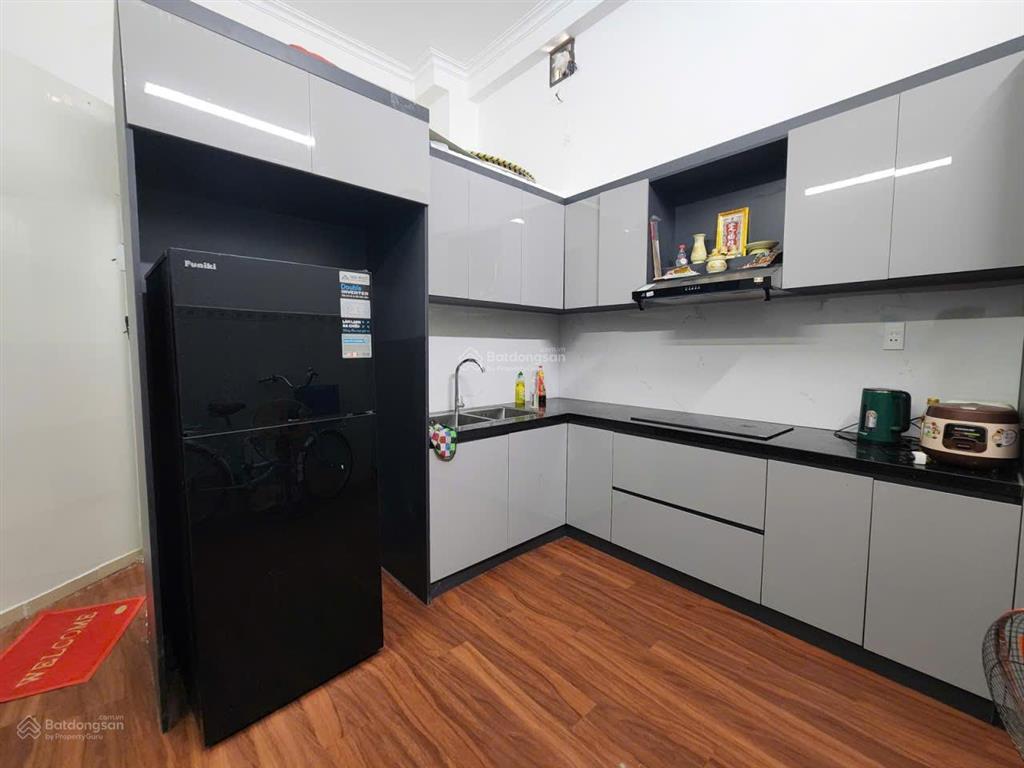 Bán nhà gân cầu rồng 2 tầng kiệt hoàng diệu , 5 phòng ngủ, sẵn dòng tiền , view công viên
