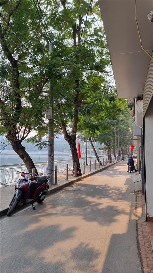 Mặt phố đặng tiến đông view hồ đoạn vip nhất 55m2 sổ nở hậu 4cm 5tầng giá 28,9 tỷ còn gia lộc