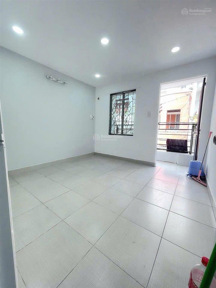 Bán nhà riêng, hẻm thông 6m ,đường thoại ngọc hầu, phú thạnh, q.tân phú, đẹp xuất sắc
