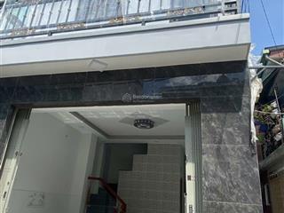 Bán nr hẻm xe hơi 6m tại đường số 18, giá chỉ 4,2 tỷ, mặt tiền rộng 4.1m hàng hot uy tín