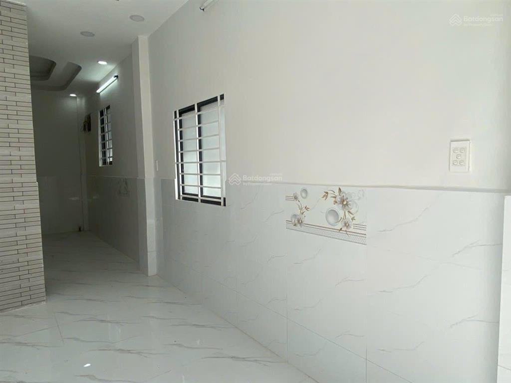 Bán nr hẻm xe hơi 6m tại đường số 18, giá chỉ 4,2 tỷ, mặt tiền rộng 4.1m hàng hot uy tín
