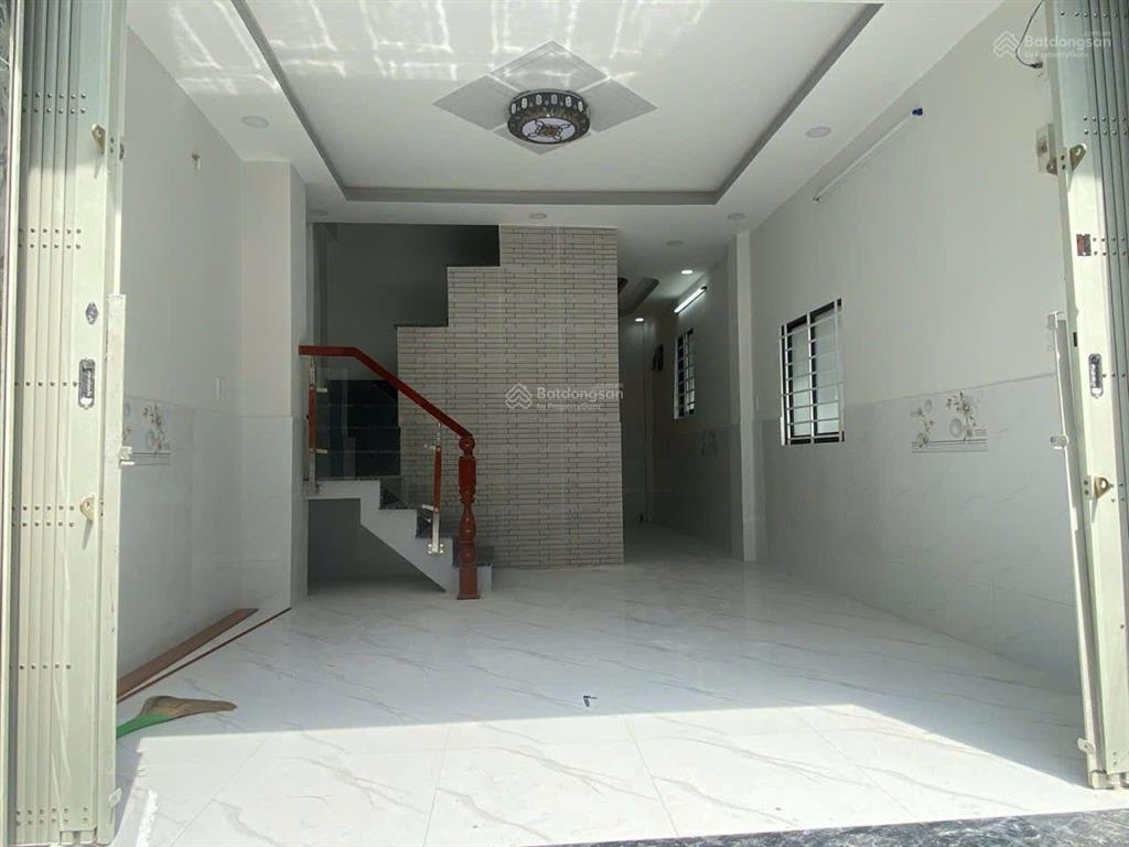 Bán nr hẻm xe hơi 6m tại đường số 18, giá chỉ 4,2 tỷ, mặt tiền rộng 4.1m hàng hot uy tín