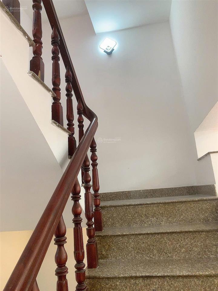 Cần bán gấp nhà ni sư huỳnh liên  tân bình