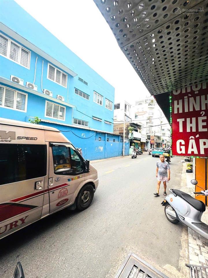 Cần bán nhà mặt tiền phạm phú thứ  tân bình