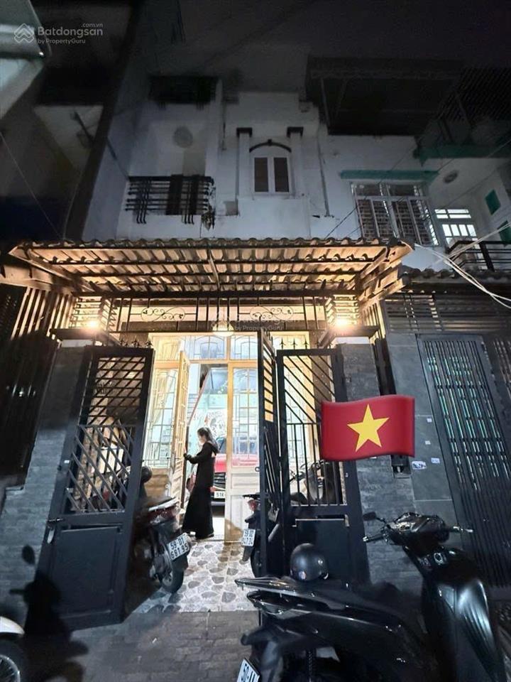 Cần bán nhà hxh phú thọ hòa  tân phú