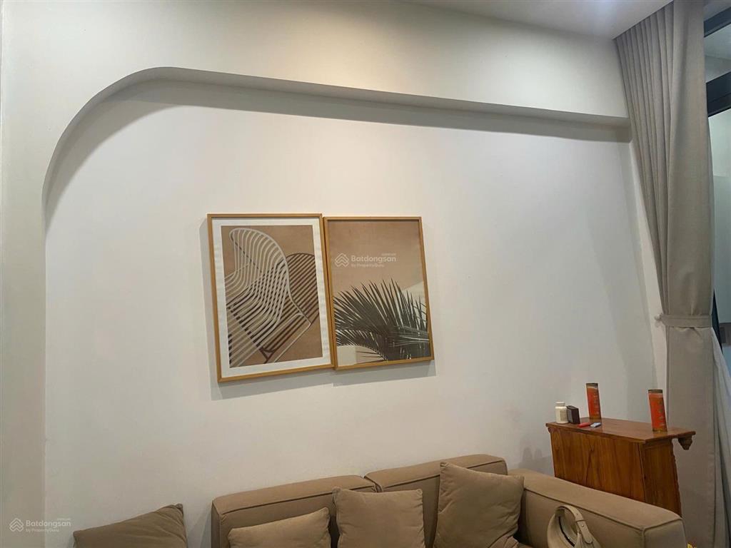 Cần bán nhà đường phạm văn bạch  tân bình