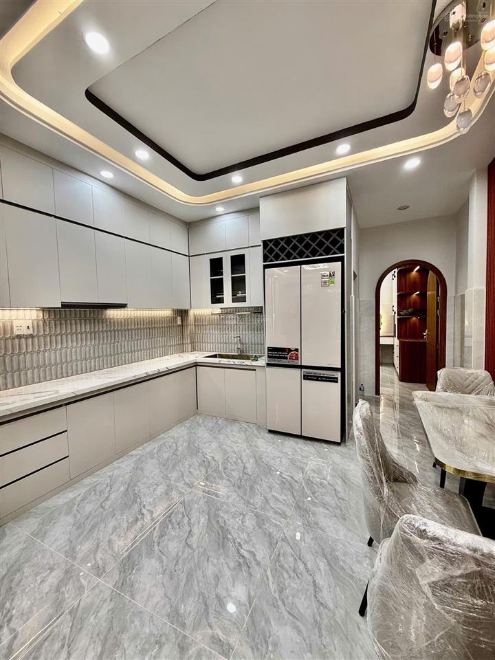 Bán nhà mới đẹp tặng full nội thất hẻm xe hơi lý thường kiệt  tân bình
