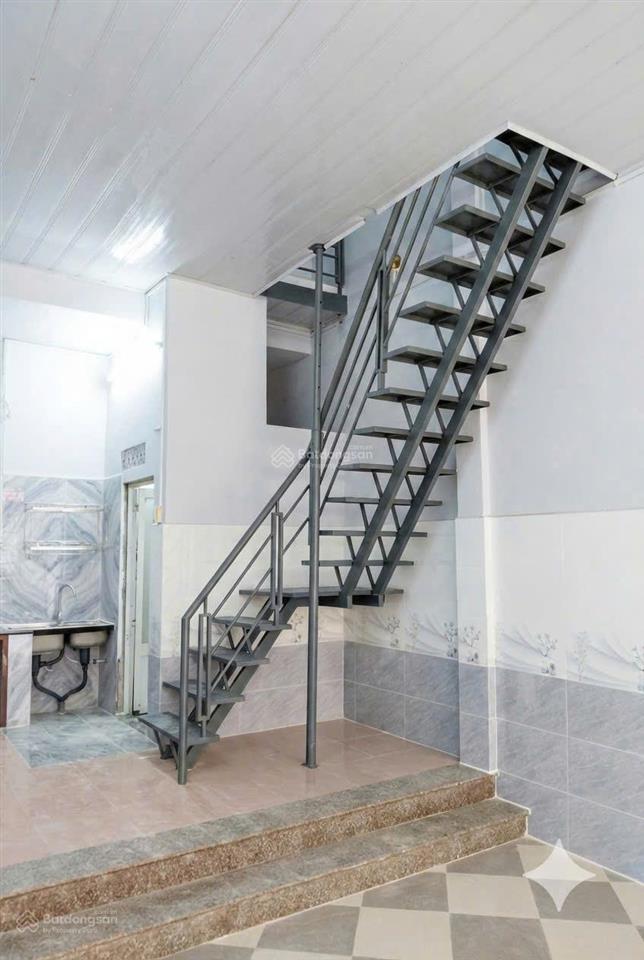Bán nhà hẻm xe hơi ni sư huỳnh liên  tân bình