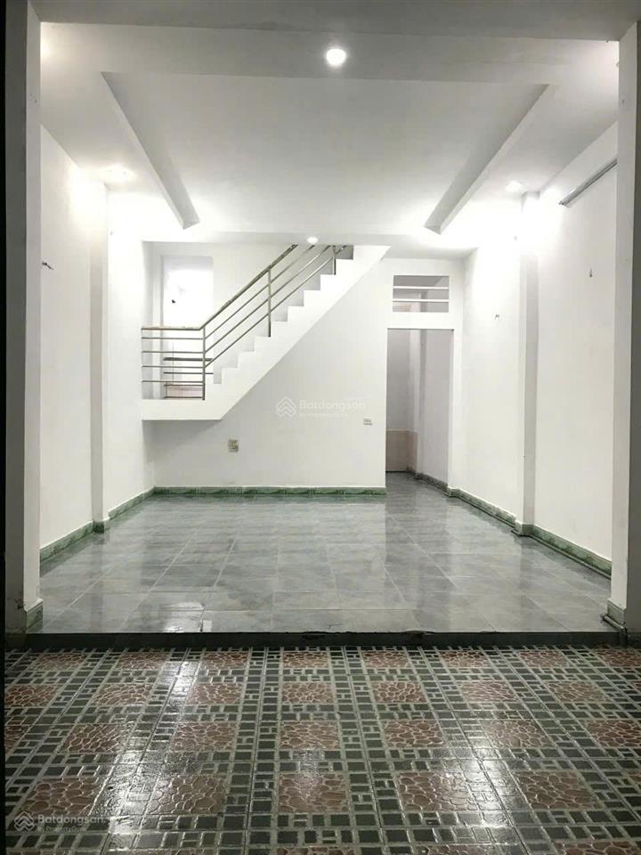 Bán nhà đường trần thánh tông  tân bình