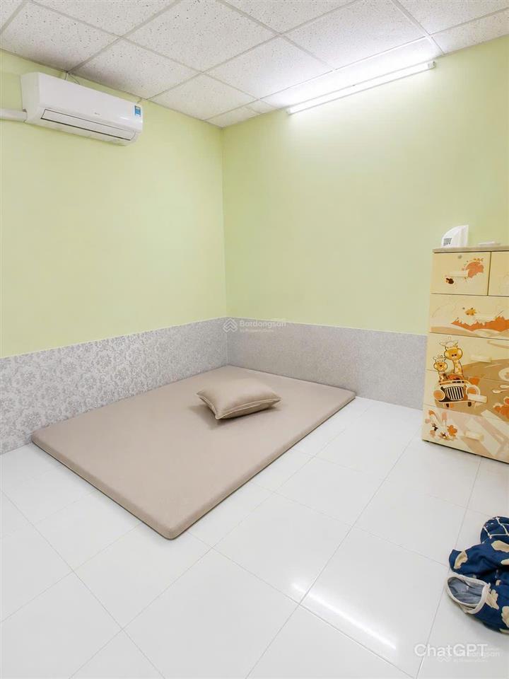 Bán nhà hẻm xe hơi bùi thế mỹ  tân bình