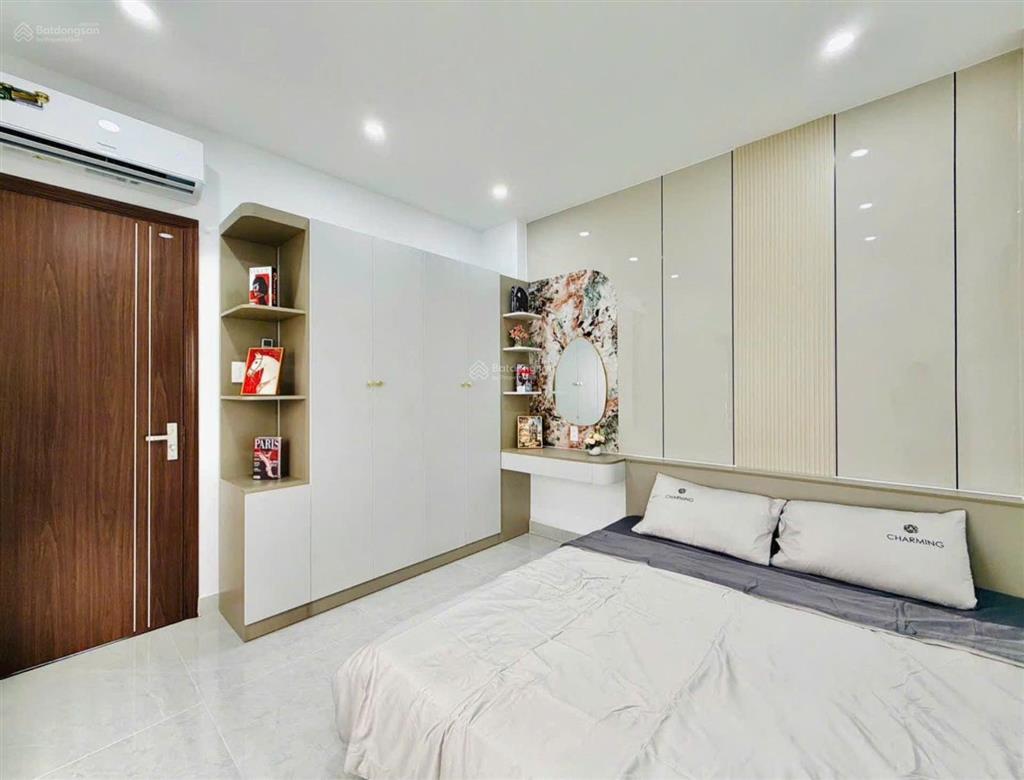 Bán nhà hẻm xe hơi đỗ cửa đường cống lở  tân bình