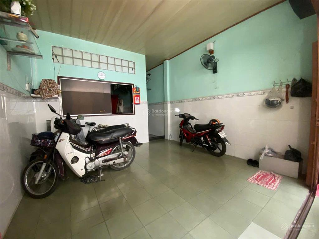 Cần bán gấp nhà đường âu cơ  tân bình
