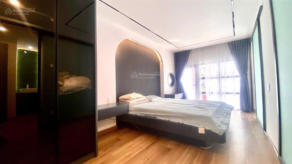 Nhà đẹp hẻm xe hơi tặng full nội thất trần văn quang cần bán