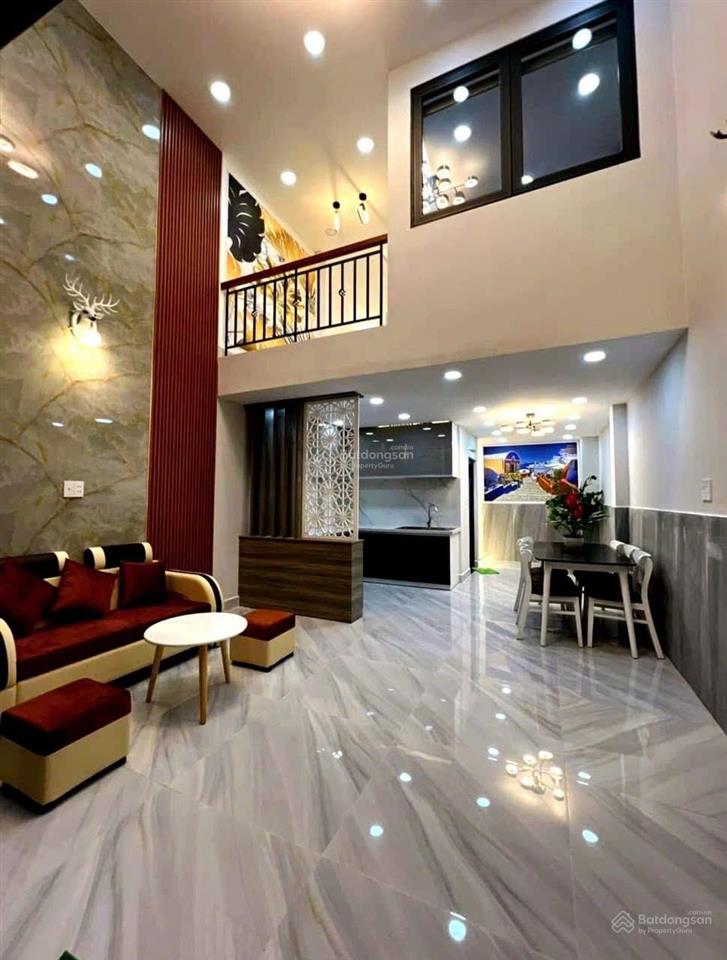 Bán nhà đẹp tặng full nội thất cao cấp hxh cống lở  tân bình