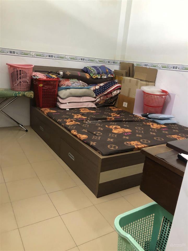 Cần bán gấp nhà đẹp lạc long quân  tân bình