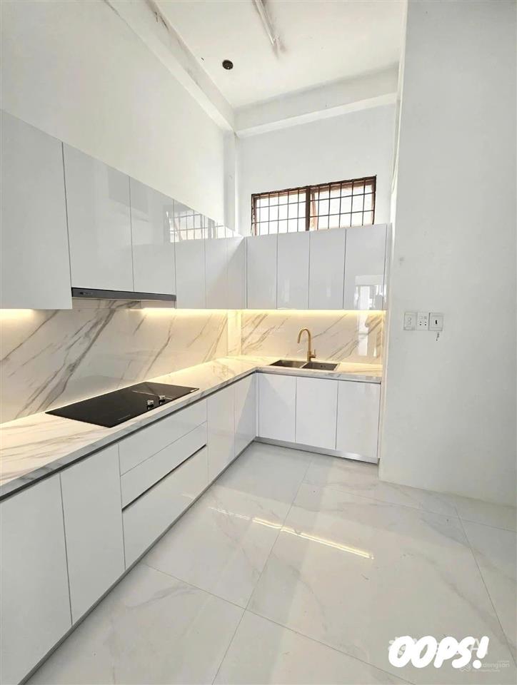 Bán nhà chính chủ btct hẻm 6m đô đốc long  tân phú