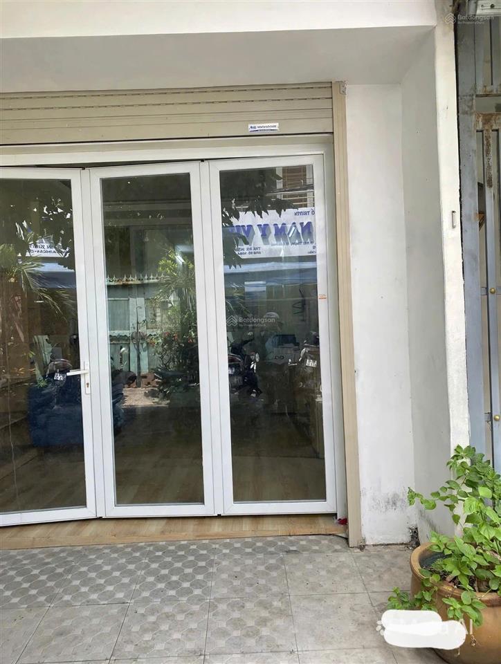Cần bán gấp nhà hẻm xe tải btct đường thoại ngọc hầu  tân phú