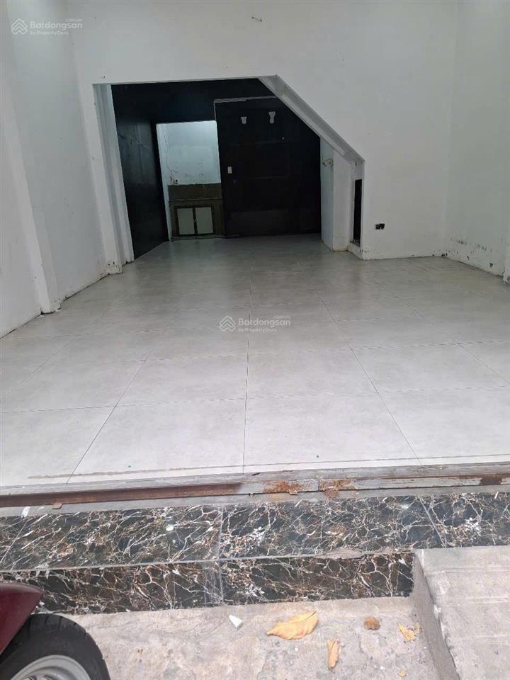 Cần bán nhà mặt tiền btct rẻ như nhà trong hẻm  đường lê cao lãng  tân phú