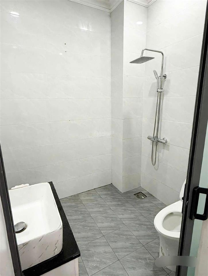 Giảm sâu  cần bán nhà 2 tầng  hxh trần văn ơn  tp