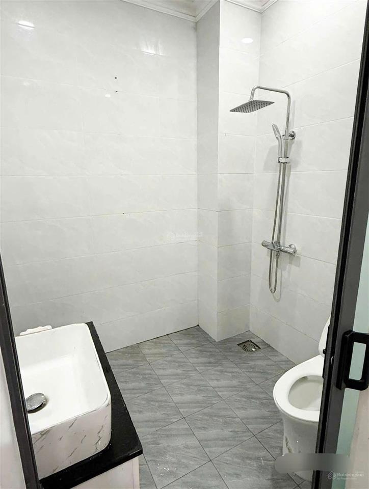 Giảm sâu  cần bán nhà 2 tầng  hxh trần văn ơn  tp
